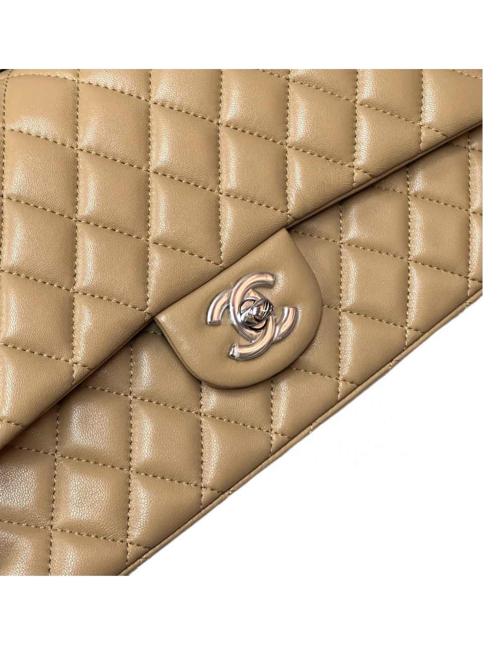 Сумка Chanel Timeless Jumbo